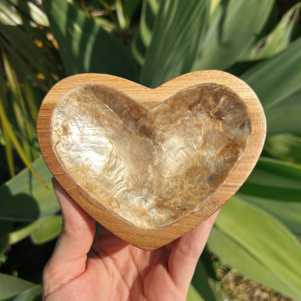 Heart Trinket Dish (gold coloured shell)