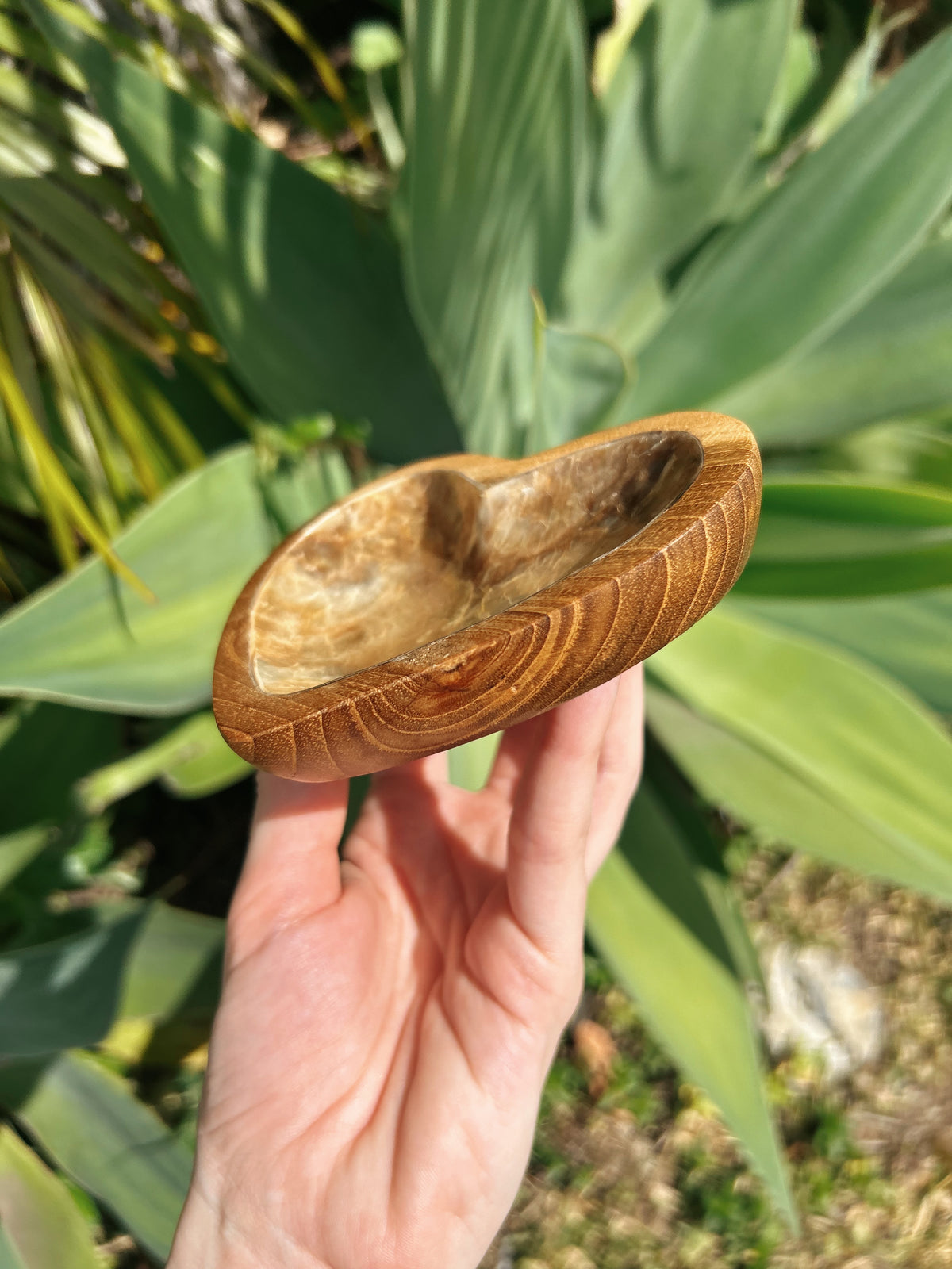 Heart Trinket Dish (gold coloured shell)