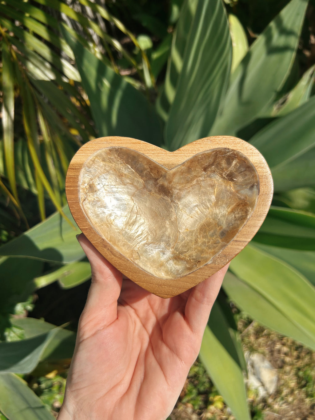 Heart Trinket Dish (gold coloured shell)